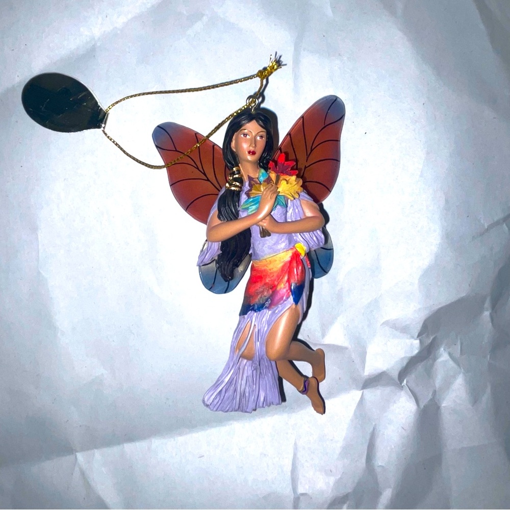 The Ashton-Drake Galleries Presents Spirit of the Butterfly fairy Orna…